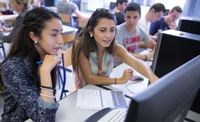 Étudier à Casablanca : Les Meilleures Écoles Proposant des Licences Professionnelles