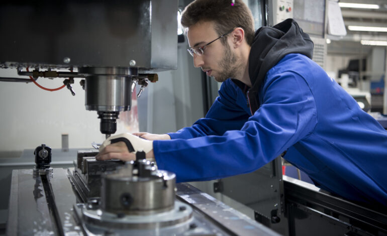 Licence Pro Génie Mécanique & Productique : Votre Passeport pour l’Industrie du Futur